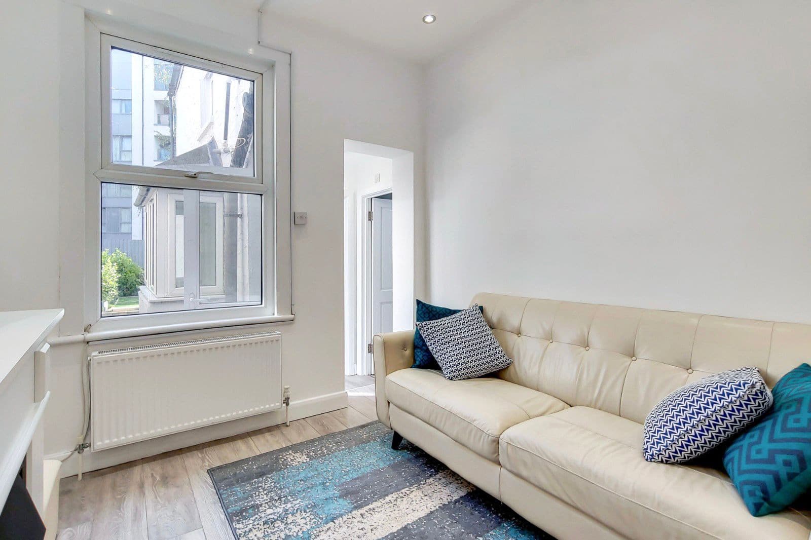 2 Bedroom Flat in London