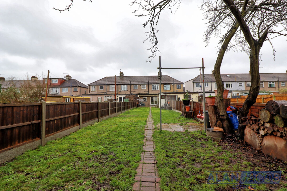 Crow Lane, Romford